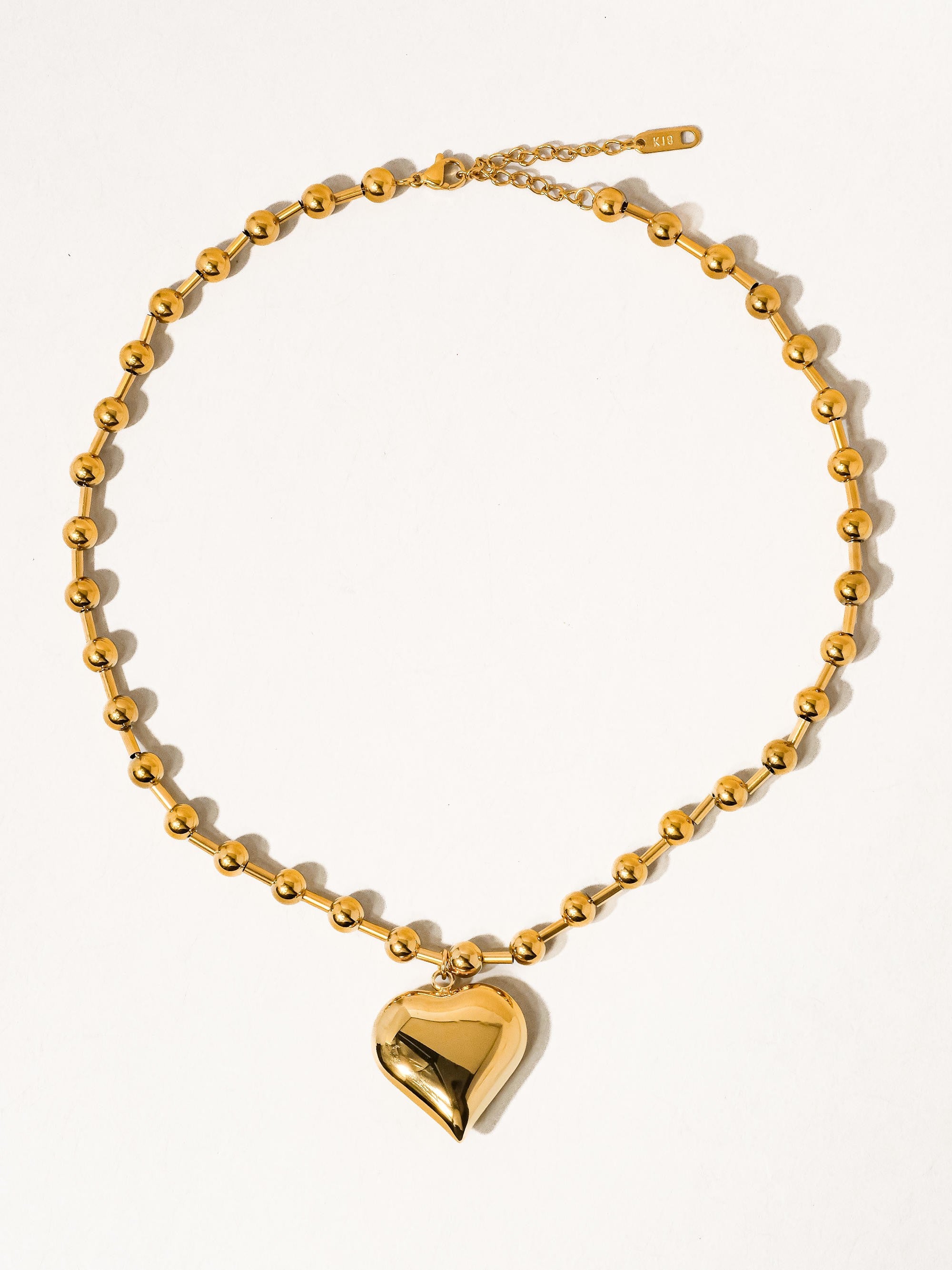 18K Gold Non-Tarnish Large Heart Chain Necklace